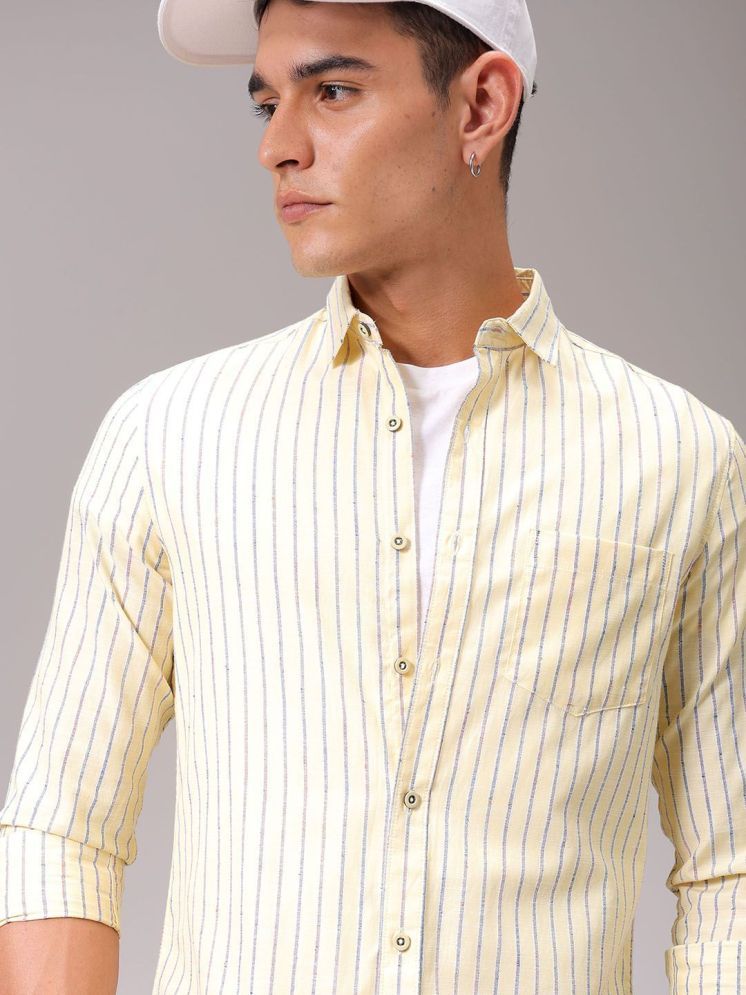     			The Indian Garage Co. Cotton Blend Slim Fit Striped Full Sleeves Men's Casual Shirt - Yellow ( Pack of 1 )