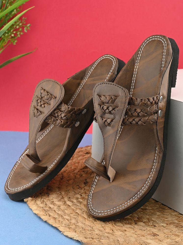     			Anjaneya Creations Brown Men's Kolhapuris