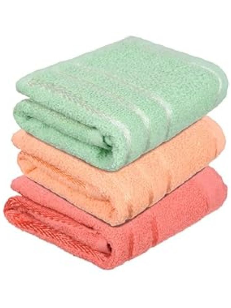     			Ashruta Cotton Self Design Hand Towel 401-450 ( Pack of 1 ) - Assorted