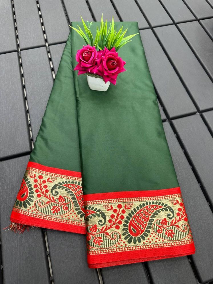     			A TO Z CART Silk Woven Saree With Blouse Piece - Green ( Pack of 1 )