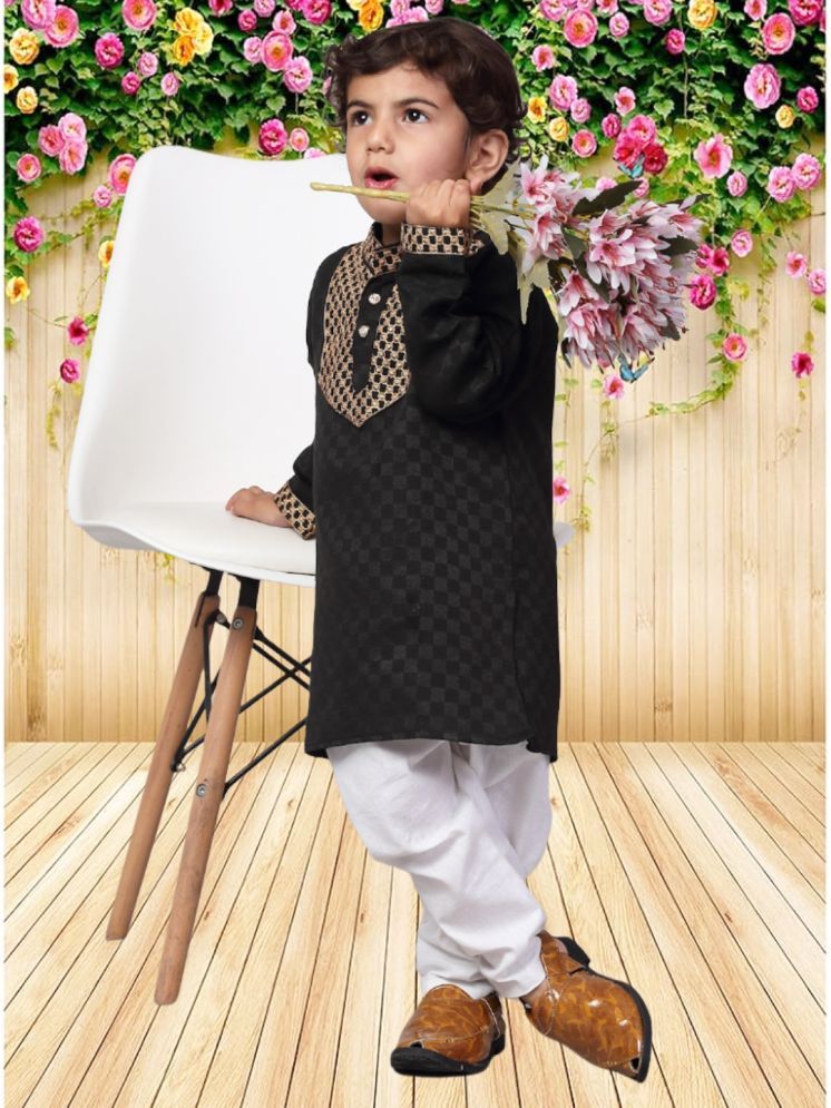     			CENSAL Black Cotton Boys Kurta Sets ( Pack of 1 )