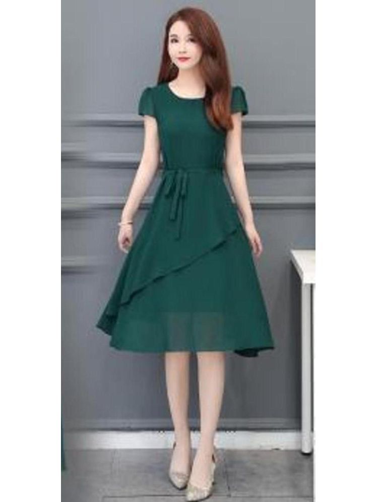     			RAABTA FASHIION Georgette Solid Knee Length Women's Fit & Flare Dress - Green ( Pack of 1 )