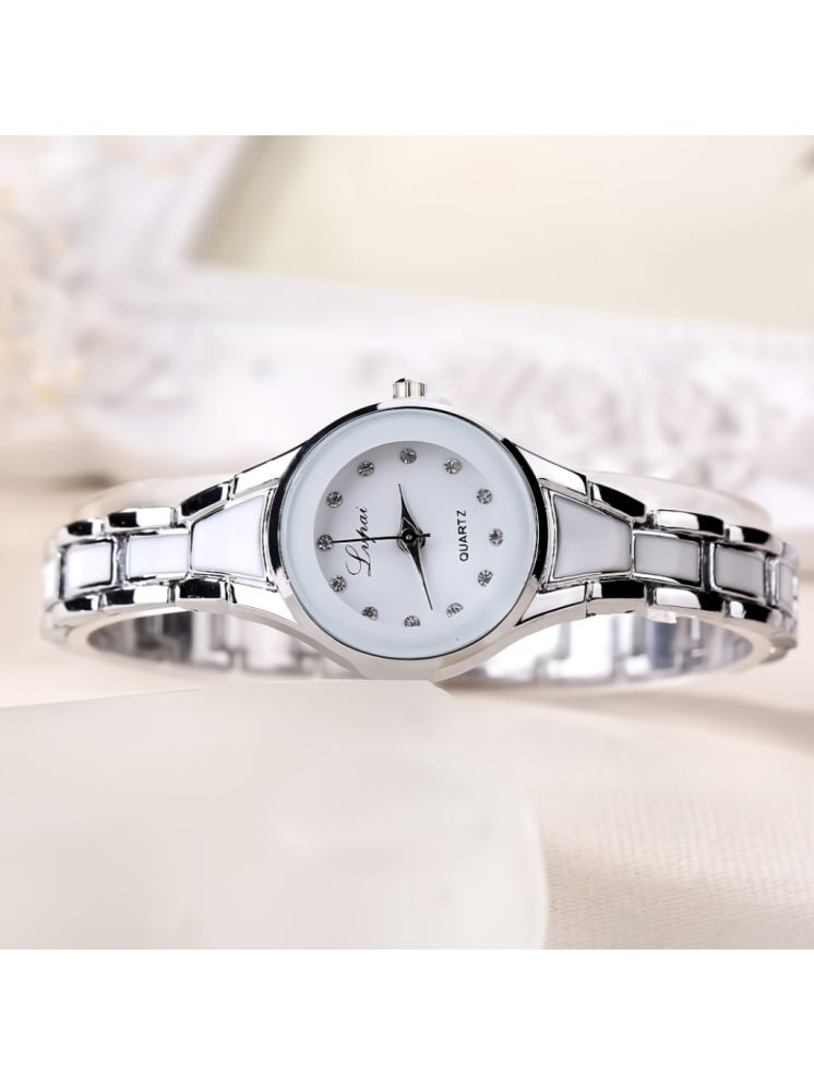     			DECLASSE Silver Metal Analog Womens Watch