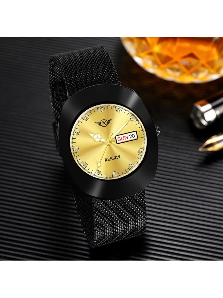     			REESKY Black Brass Analog Men's Watch