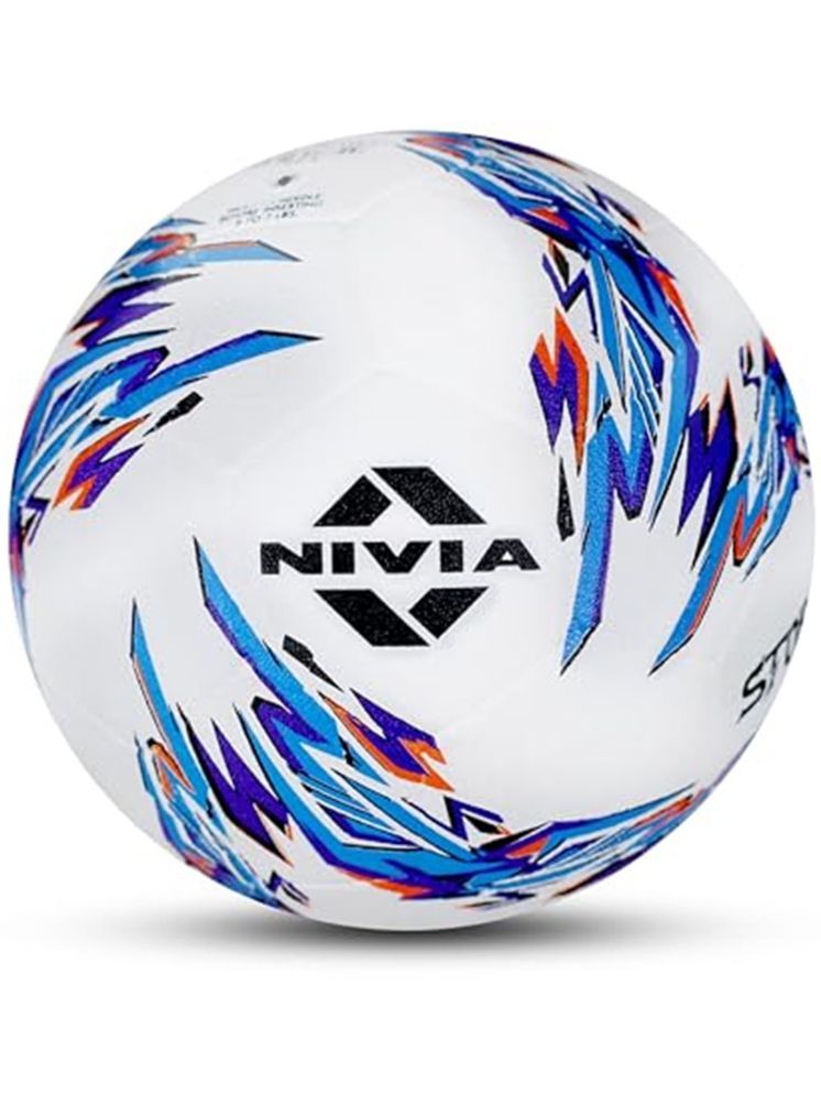     			Nivia White Rubber Football ( Pack of 1 )