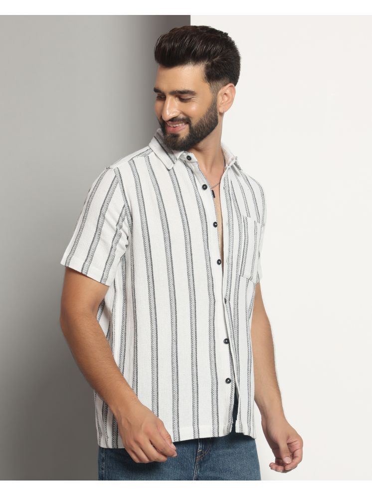     			Chimpaaanzee Cotton Blend Regular Fit Striped Half Sleeves Men's Casual Shirt - White ( Pack of 1 )