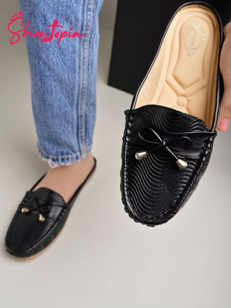     			Shoetopia Smart Casual Black Loafers For Girls