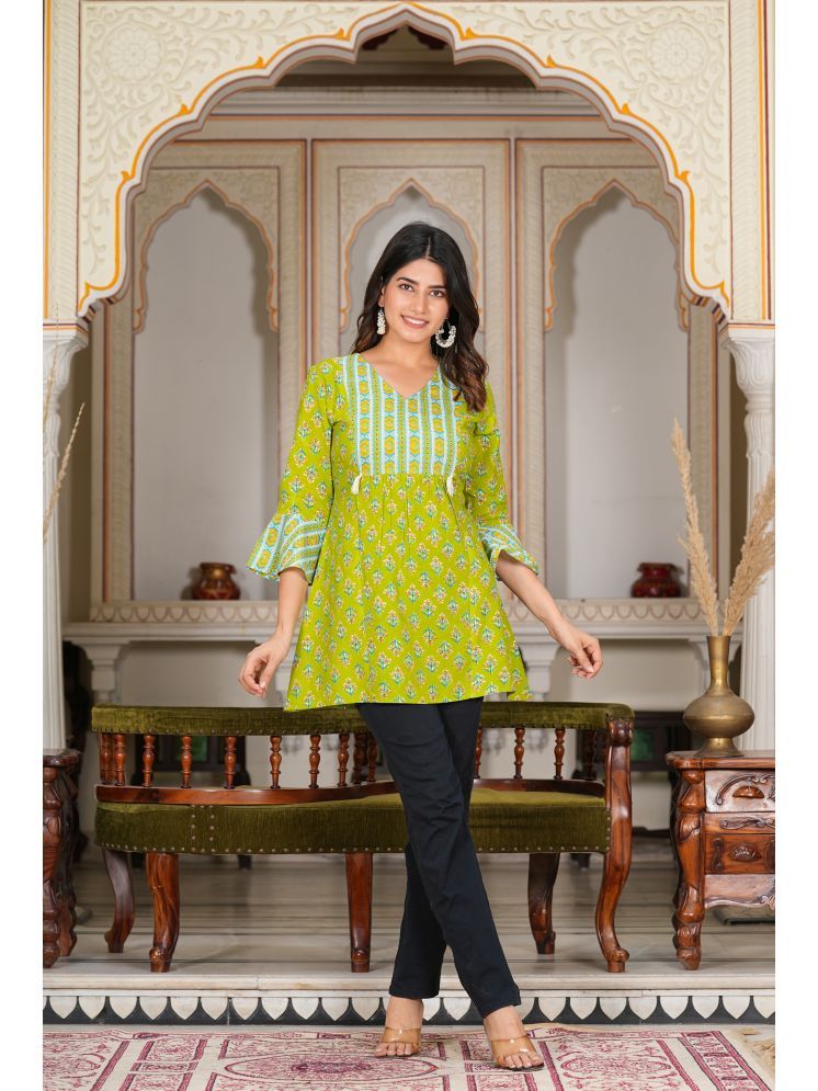     			Yash Gallery Rayon Printed A-line Women's Kurti - Green ( Pack of 1 )