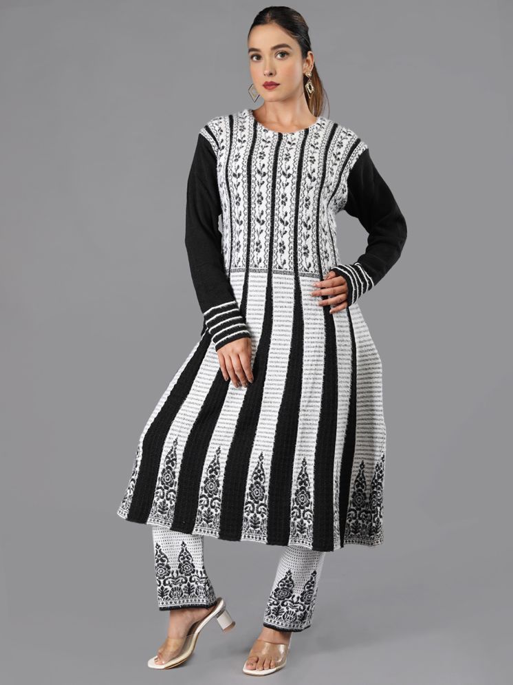     			tysort Woollen Striped Kurti With Pants Women's Stitched Salwar Suit - Black ( Pack of 1 )