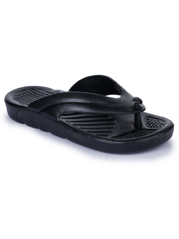     			Liberty Black Men's Daily Slipper