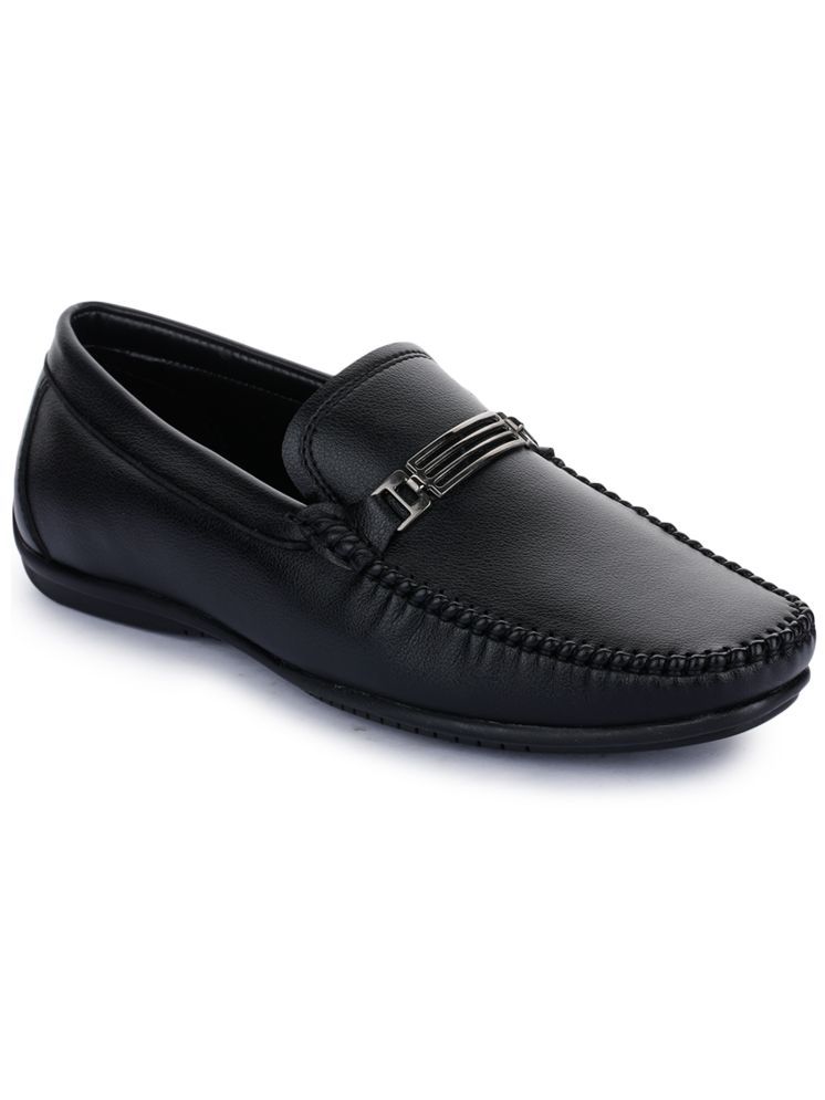     			Liberty Black Men's Hazel